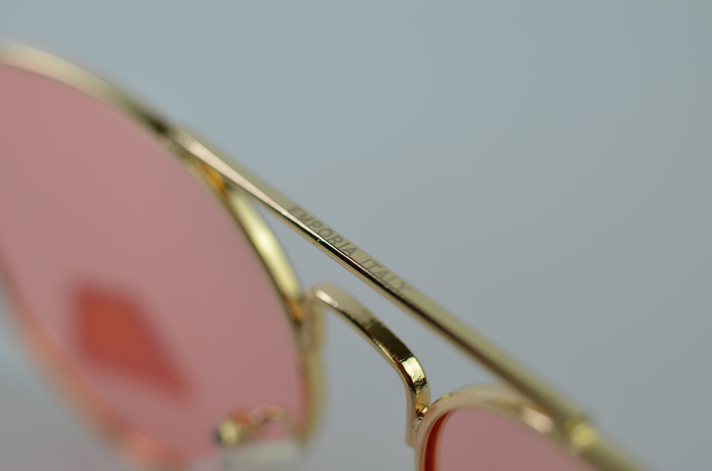 Emporia Italy - Ochelari de Soare polarizați cu filtru UV, seria Aviator "CANDY", cu husă și lavetă de curățare, lentile roz, ramă aurie.
