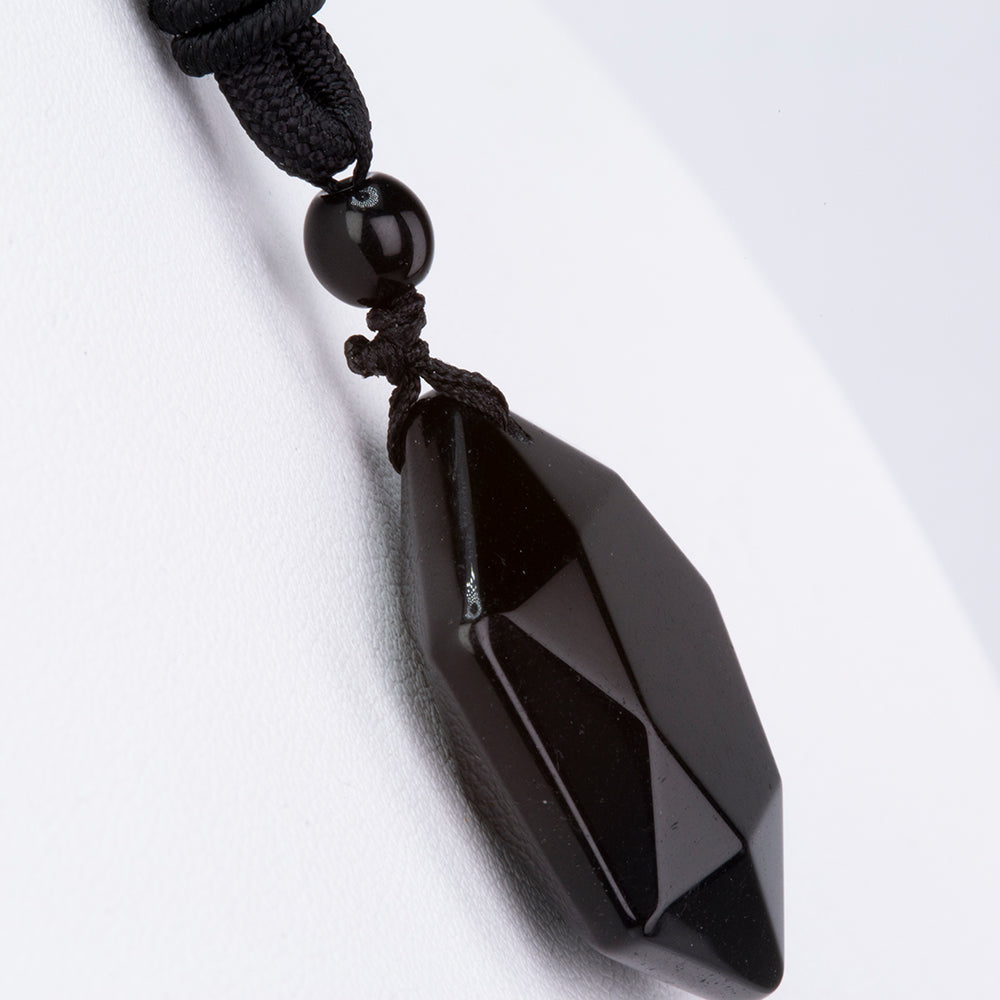 Pandantiv protector cu obsidian hexagonal